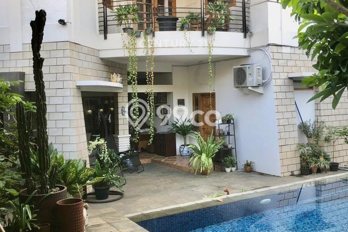 For Sale Rumah Mewah Exclusive di Jagakarsa, Jakarta Selatan For Sale Rumah Mewah Exclusive di Jagakarsa, Jakarta Selatan