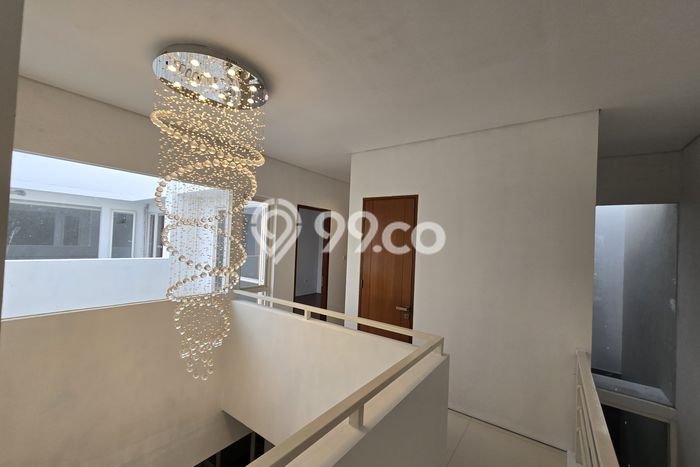 Rumah Modern 4 KT LT 136m2 di Citraland Rumah Modern 4 KT LT 136m2 di Citraland