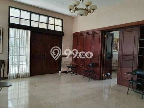 Rumah Nyaman 7 KT LB 800m2 Kondisi Bagus di Kemang Rumah Nyaman 7 KT LB 800m2 Kondisi Bagus di Kemang