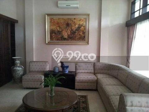 Rumah Nyaman 7 KT LB 800m2 Kondisi Bagus di Kemang Rumah Nyaman 7 KT LB 800m2 Kondisi Bagus di Kemang