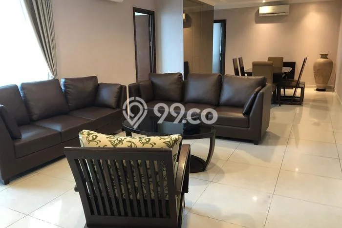 Apartemen Disewakan 4 Kamar Murah Siap Huni di Jakarta Selatan, Luas 125m2 Apartemen Disewakan 4 Kamar Murah Siap Huni di Jakarta Selatan, Luas 125m2