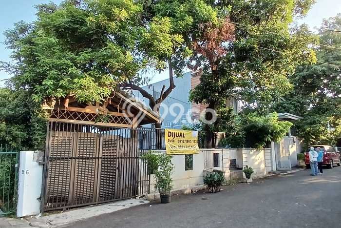 Tanah Strategis Dijual di Kebayoran Lama Jakarta Selatan 213m2 Tanah Strategis Dijual di Kebayoran Lama Jakarta Selatan 213m2