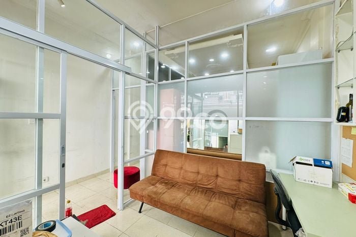 Ruko Dijual di Kawasan Supomo, Jakarta Selatan Harga Kompetitif Ruko Dijual di Kawasan Supomo, Jakarta Selatan Harga Kompetitif