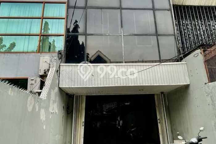 Ruko Dijual Lokasi Stratagis di Mampang Prapatan Jakarta Selatan Cocok untuk Bisnis Ruko Dijual Lokasi Stratagis di Mampang Prapatan Jakarta Selatan Cocok untuk Bisnis