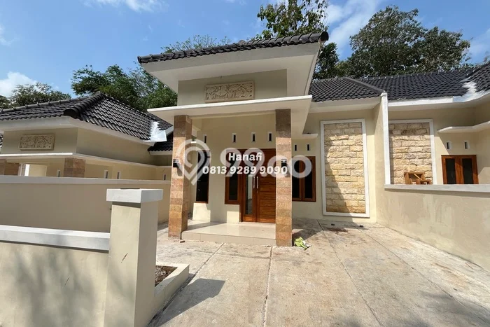 Rumah Budget Terbaik Dijual di Moyudan LT 120m2 Rumah Budget Terbaik Dijual di Moyudan LT 120m2