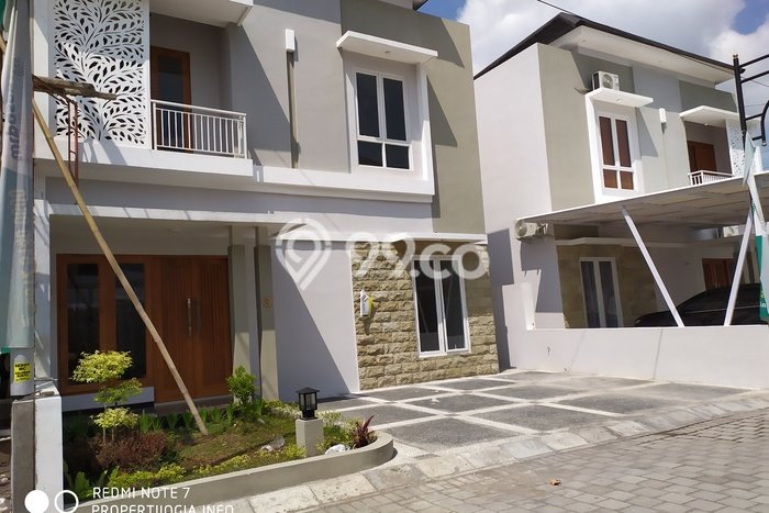 Rumah Modern Cantik 3 Kamar Siap Huni di Godean Rumah Modern Cantik 3 Kamar Siap Huni di Godean