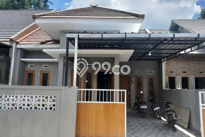 Jual Rumah Favorit Siap Huni LB 70m2 di Seyegan, Sleman Jual Rumah Favorit Siap Huni LB 70m2 di Seyegan, Sleman
