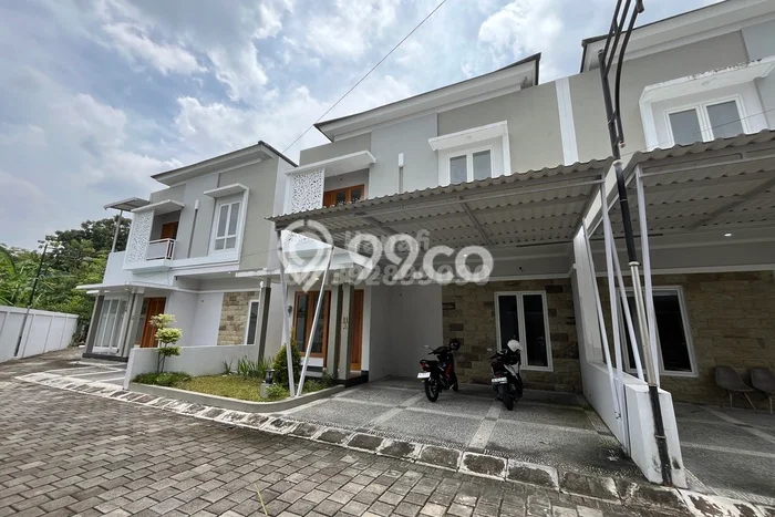 Dijual Cepat Rumah Favorit Siap Huni LB 108m2 di Godean, Sleman Dijual Cepat Rumah Favorit Siap Huni LB 108m2 di Godean, Sleman