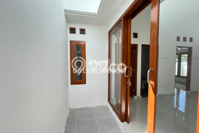 Rumah Modern Minimalis 3 KT Bisa Langsung Pindah di Godean Rumah Modern Minimalis 3 KT Bisa Langsung Pindah di Godean