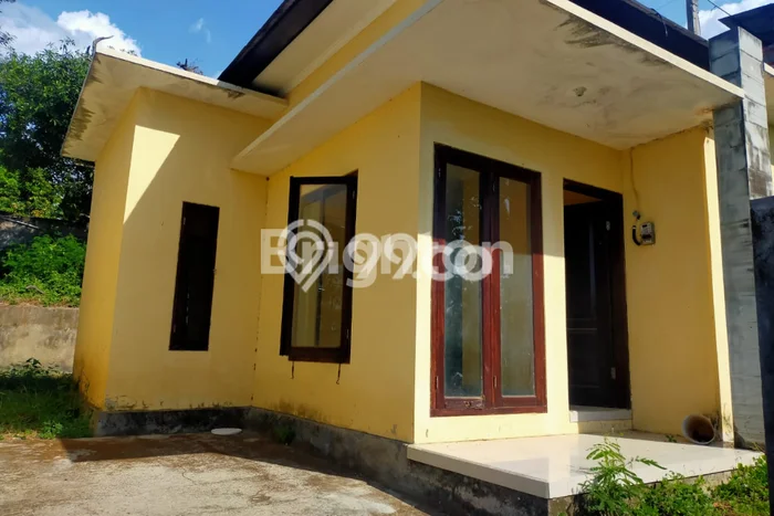 Rumah Strategis di Sukasada, Buleleng, Luas 135m² Bangunan 45m² - BISA KPR! Rumah Strategis di Sukasada, Buleleng, Luas 135m² Bangunan 45m² - BISA KPR!