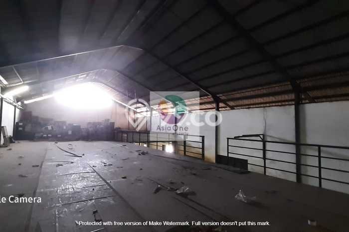 Gudang Dijual di Jakarta Timur LT 713m2 & LB 269m2 Lokasi Terbaik! Gudang Dijual di Jakarta Timur LT 713m2 & LB 269m2 Lokasi Terbaik!