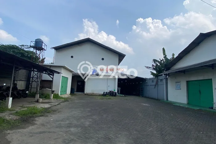 Pabrik Dijual Lokasi Stratagis di Curug Tangerang Cocok untuk Investasi Pabrik Dijual Lokasi Stratagis di Curug Tangerang Cocok untuk Investasi