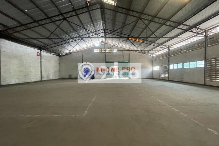 Gudang Ready Kawasan Pasar Kemis, Luas 2880m², Lokasi Komersial, Jalan Mudah Gudang Ready Kawasan Pasar Kemis, Luas 2880m², Lokasi Komersial, Jalan Mudah