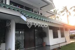 Rumah Luxury Modern Tanpa Renovasi di Green garden Jakarta Barat Rumah Luxury Modern Tanpa Renovasi di Green garden Jakarta Barat