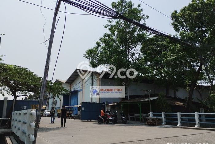 Unit Gudang Dijual di Tangerang LT 585m2 & LB 420m2 Unit Gudang Dijual di Tangerang LT 585m2 & LB 420m2
