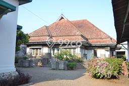 Rumah Mewah Dijual LT 2258m2 di Kota Kudus, Kabupaten Kudus Rumah Mewah Dijual LT 2258m2 di Kota Kudus, Kabupaten Kudus