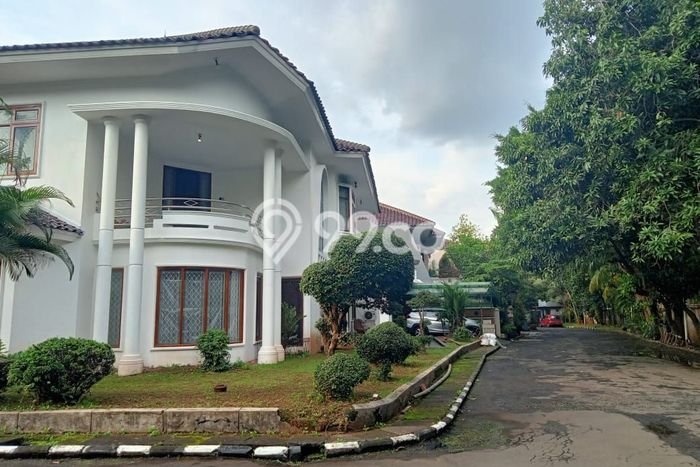 For Sale! Premium House LT 458m2 Desain Modern di Mampang For Sale! Premium House LT 458m2 Desain Modern di Mampang