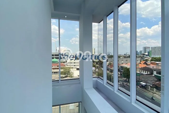 Kantor Dijual di Jakarta Timur LT 279m2 & LB 726m2 Lokasi Terbaik! Kantor Dijual di Jakarta Timur LT 279m2 & LB 726m2 Lokasi Terbaik!