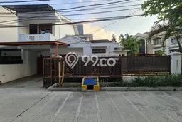 Rumah area Kelapa Gading, Akses ke Stasiun, 5 KT, Luas 370m² Bangunan 200m² Rumah area Kelapa Gading, Akses ke Stasiun, 5 KT, Luas 370m² Bangunan 200m²