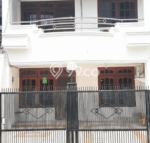 PREMIUM CHOICE! Rumah kawasan Kelapa Gading, 4 KT, Lingkungan Asri, LT 102m2m² Bangunan 150m2m² PREMIUM CHOICE! Rumah kawasan Kelapa Gading, 4 KT, Lingkungan Asri, LT 102m2m² Bangunan 150m2m²