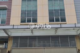 Ruko Disewakan di Area Ramai Kelapa Gading, Jakarta Utara Ruko Disewakan di Area Ramai Kelapa Gading, Jakarta Utara