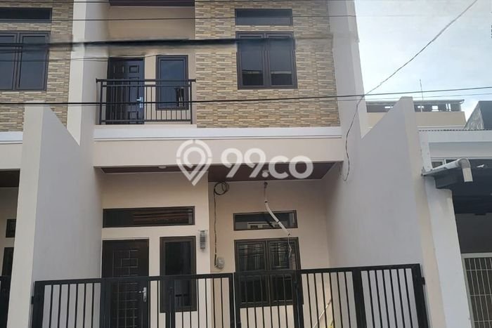 Siap Huni Rumah Mewah 3 Kamar di Kelapa Gading Dekat ke Mana Saja Siap Huni Rumah Mewah 3 Kamar di Kelapa Gading Dekat ke Mana Saja