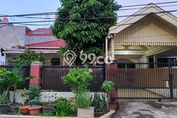 Disewakan Cepat Rumah Kondisi Baik di Kawasan Kelapa Gading, Jakarta Utara Disewakan Cepat Rumah Kondisi Baik di Kawasan Kelapa Gading, Jakarta Utara