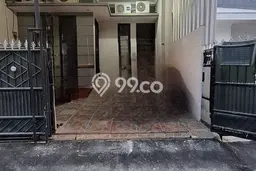Siap Huni Rumah Mewah 3 Kamar di Kelapa Gading Dekat ke Mana Pun Siap Huni Rumah Mewah 3 Kamar di Kelapa Gading Dekat ke Mana Pun