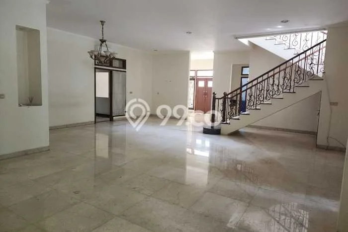 Disewakan Hunian Konsep Minimalis di Kelapa Gading Jakarta Utara dengan 5 KT Disewakan Hunian Konsep Minimalis di Kelapa Gading Jakarta Utara dengan 5 KT