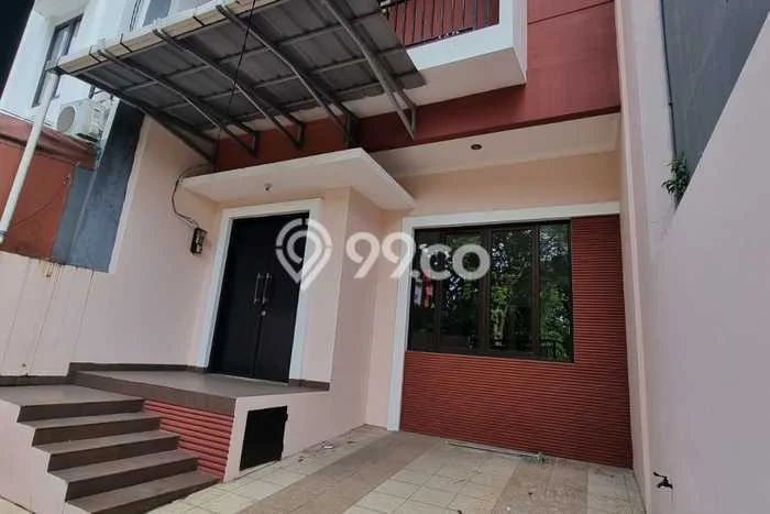 Disewakan Cepat Rumah Kondisi Baik di Area Kelapa Gading, Jakarta Utara Disewakan Cepat Rumah Kondisi Baik di Area Kelapa Gading, Jakarta Utara