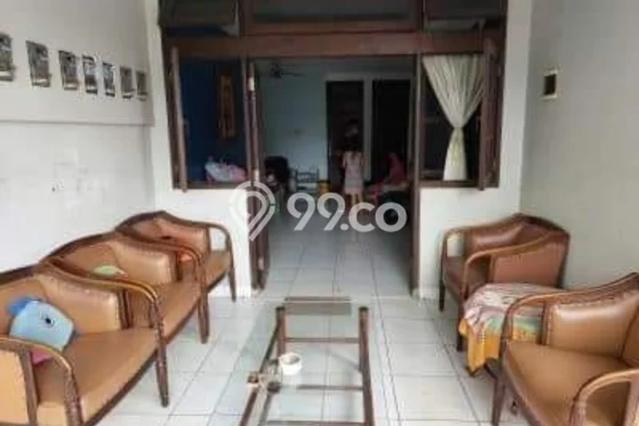 Siap Huni Hunian Elit 12 Kamar di Tebet Dekat ke Mana Pun Siap Huni Hunian Elit 12 Kamar di Tebet Dekat ke Mana Pun