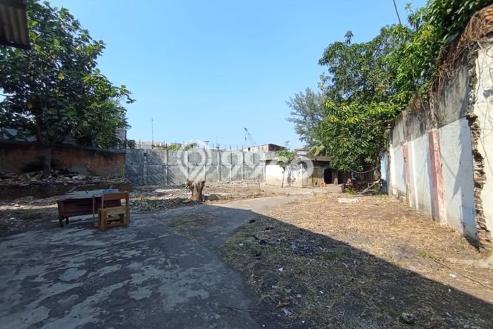 Unit Gudang Dijual di Jakarta Barat LT 1600m2 & LB 856m2 Unit Gudang Dijual di Jakarta Barat LT 1600m2 & LB 856m2