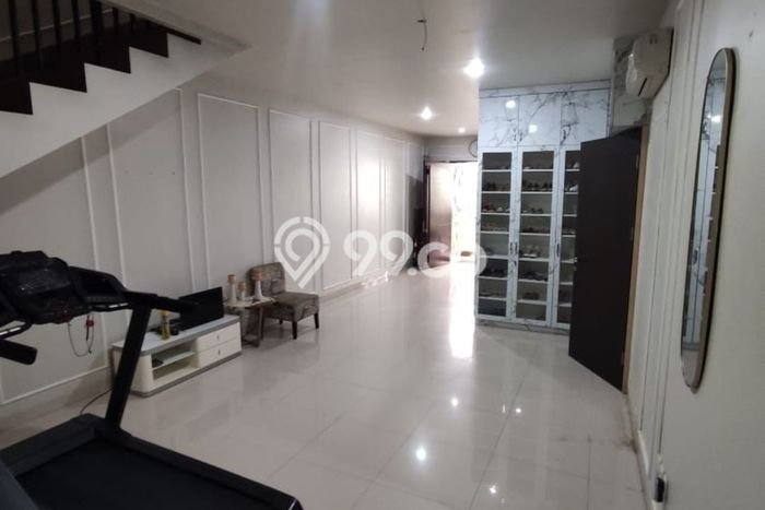 Dijual Rumah Premium dengan Fasilitas Sekitar Komplit di Kelapa Gading, Jakarta Utara Dijual Rumah Premium dengan Fasilitas Sekitar Komplit di Kelapa Gading, Jakarta Utara