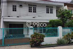 Rumah Eksklusif Siap Huni LT 187m2 di Kelapa Gading, Jakarta Utara Rumah Eksklusif Siap Huni LT 187m2 di Kelapa Gading, Jakarta Utara