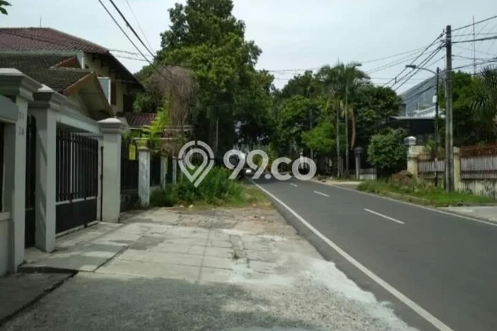 Siap Huni Hunian Elit 12 Kamar di Tebet Dekat ke Mana Pun Siap Huni Hunian Elit 12 Kamar di Tebet Dekat ke Mana Pun