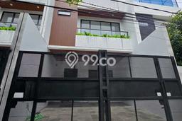 Rumah di Sunter, Jakarta Utara, LT 102m² Bangunan 102m² - INVESTASI TERBAIK! Rumah di Sunter, Jakarta Utara, LT 102m² Bangunan 102m² - INVESTASI TERBAIK!