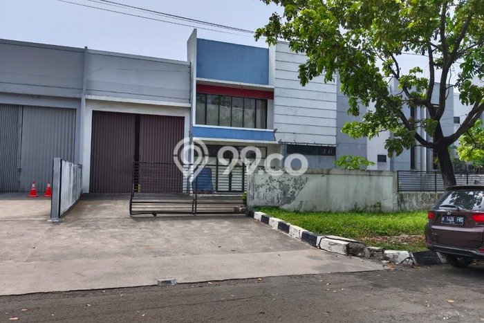 Gudang Area Premium Kawasan , Luas 807m2m², Ramai Gudang Area Premium Kawasan , Luas 807m2m², Ramai
