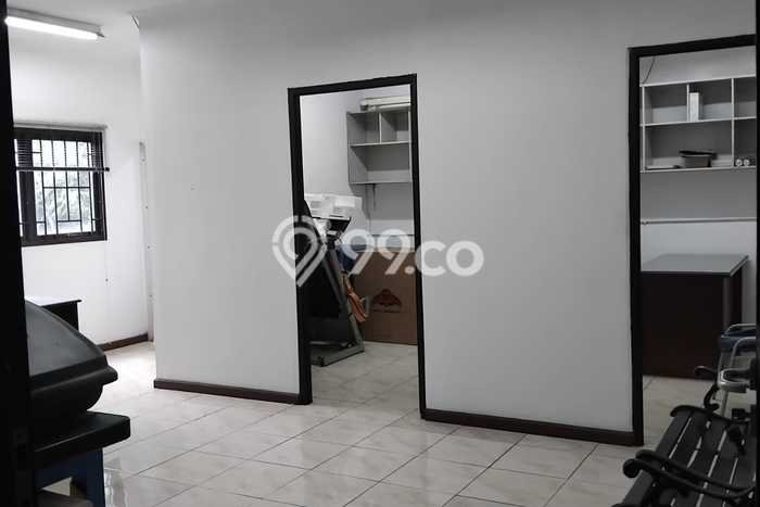 Gudang Bagus LT 300m2 LB 400m2 Dijual di Cikarang Pusat Bekasi Gudang Bagus LT 300m2 LB 400m2 Dijual di Cikarang Pusat Bekasi