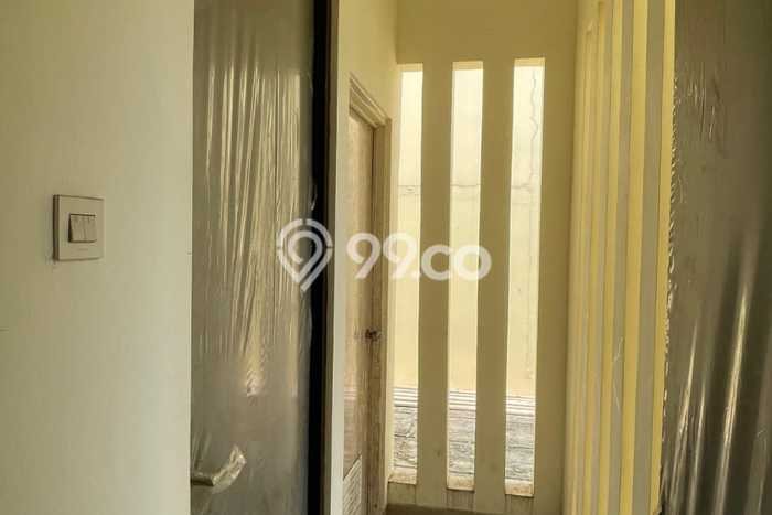 Disewakan! Rumah 4 Kamar Tidur &
4 Kamar Mandi di Harapan Indah, Bekasi Disewakan! Rumah 4 Kamar Tidur &
4 Kamar Mandi di Harapan Indah, Bekasi