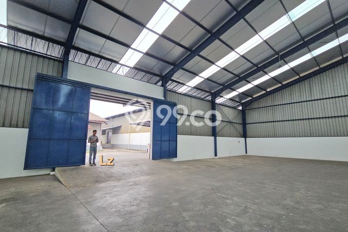 AREA BERKEMBANG! Gudang Disewakan di , Luas 4150m2m², Ready Operasional AREA BERKEMBANG! Gudang Disewakan di , Luas 4150m2m², Ready Operasional