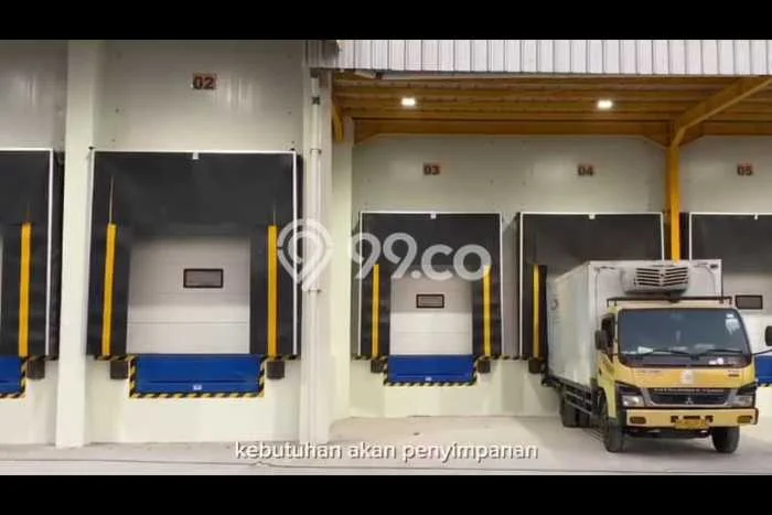 AREA BERKEMBANG! Gudang Disewakan Kawasan Jababeka, Luas 10000m2m², Siap Bisnis AREA BERKEMBANG! Gudang Disewakan Kawasan Jababeka, Luas 10000m2m², Siap Bisnis