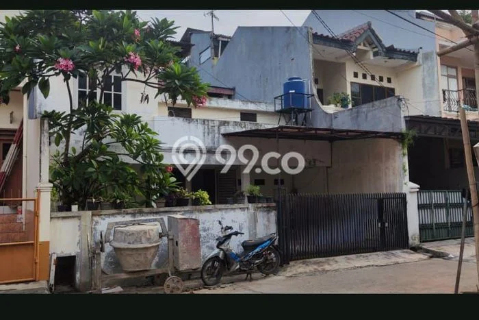 Hunian Cantik Minimalis Lb 180m2 di Kelapa Gading, Jakarta Utara Hunian Cantik Minimalis Lb 180m2 di Kelapa Gading, Jakarta Utara