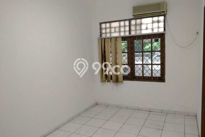Disewakan Cepat Rumah Kondisi Bagus di Area Kelapa Gading, Jakarta Utara Disewakan Cepat Rumah Kondisi Bagus di Area Kelapa Gading, Jakarta Utara