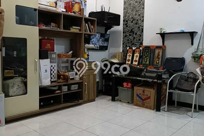 Hunian Mewah Siap Huni LT 180m2 di Kelapa Gading, Jakarta Utara Hunian Mewah Siap Huni LT 180m2 di Kelapa Gading, Jakarta Utara