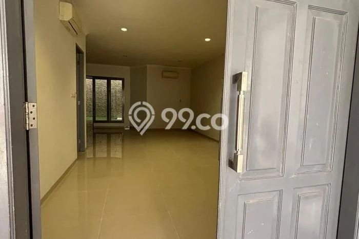 Disewakan Segera Rumah Kondisi Bagus di Area Kelapa Gading, Jakarta Utara Disewakan Segera Rumah Kondisi Bagus di Area Kelapa Gading, Jakarta Utara