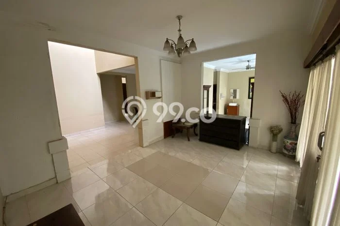 Rumah Elit Modern Tanpa Renovasi di Grand Wisata Bekasi Rumah Elit Modern Tanpa Renovasi di Grand Wisata Bekasi