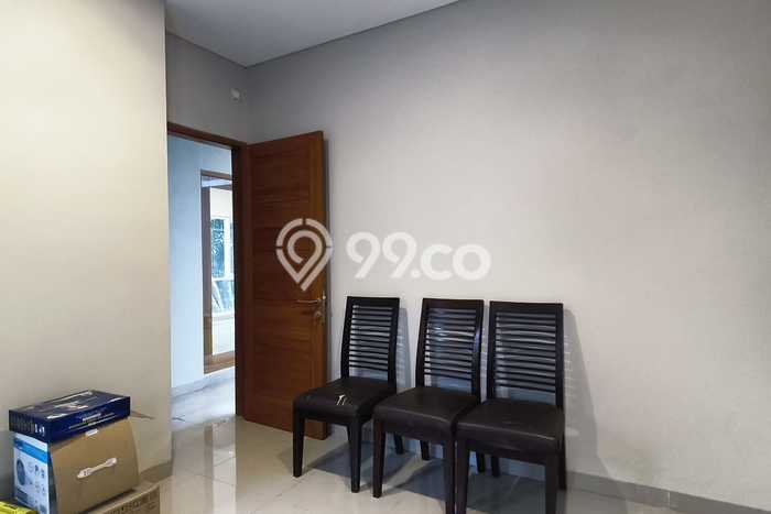 Rumah Disewakan Bandung LT 173m2 LB 235m2 Area Sayap Dago Rumah Disewakan Bandung LT 173m2 LB 235m2 Area Sayap Dago