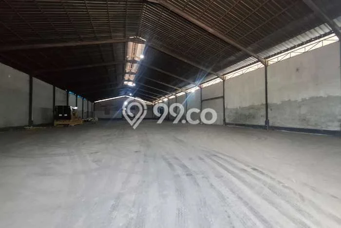 Unit Komersial Disewakan di Jakarta Utara Area Strategis Harga Kompetitif Unit Komersial Disewakan di Jakarta Utara Area Strategis Harga Kompetitif