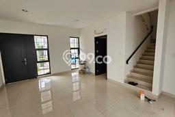 For Sale Rumah Mewah Exclusive di Cakung, Jakarta Timur For Sale Rumah Mewah Exclusive di Cakung, Jakarta Timur