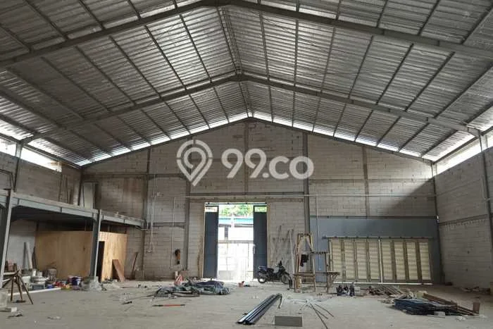Gudang bagus disewakan di Cileungsi Bogor dengan LB 600m2 harga sewa terbaik Gudang bagus disewakan di Cileungsi Bogor dengan LB 600m2 harga sewa terbaik